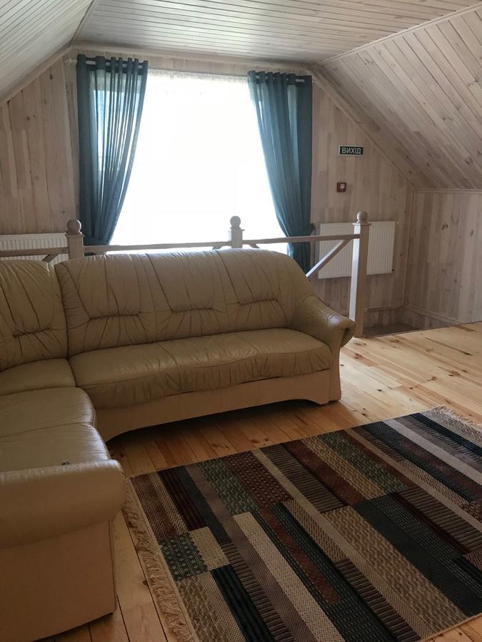 Готельно-Ресторанний Комплекс Прованс Парк Potjayiv Exteriör bild